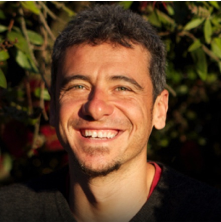 CÉSAR ÁLVAREZ
